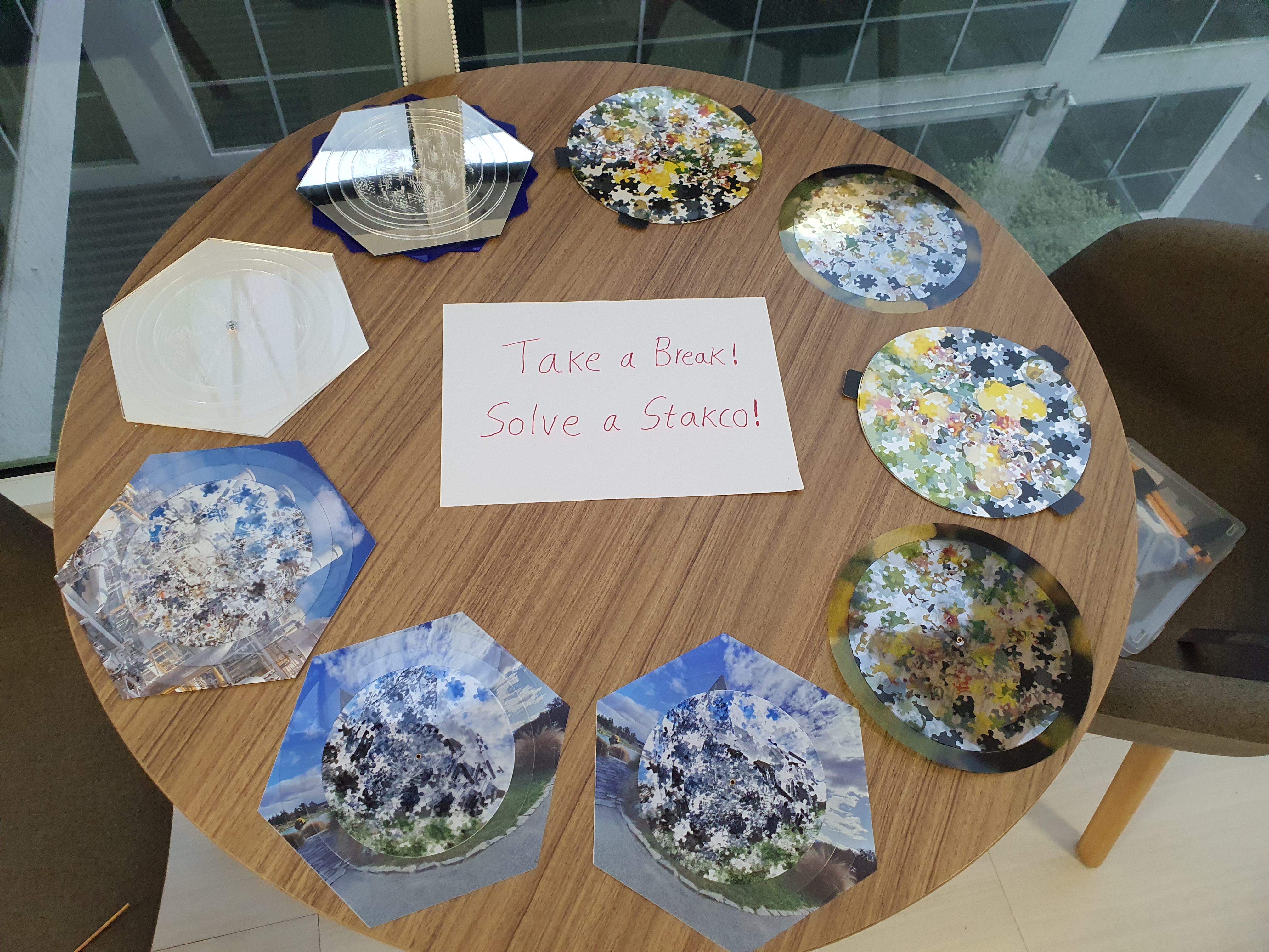 Dynamic Puzzles with Segmented Multimedia