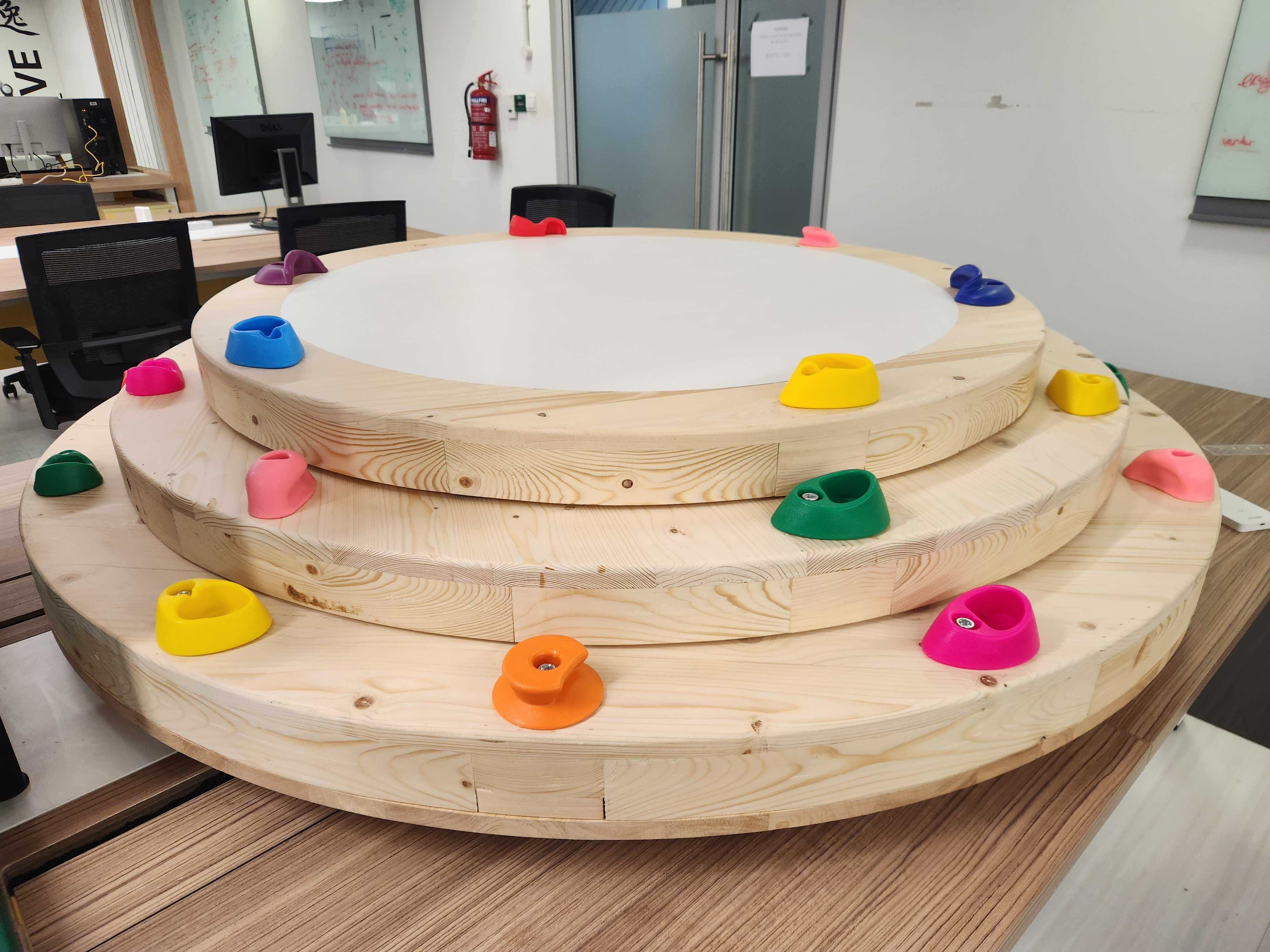 Interface Innovation in Puzzle Play